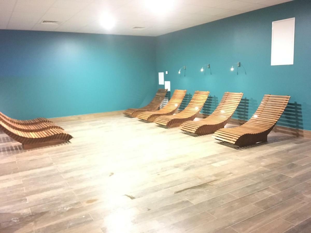 Apartament Sloneczny Dwie Sosny 尤斯托尼莫斯基 外观 照片